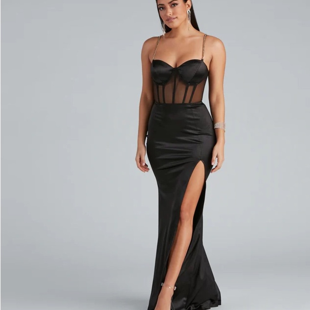 Windsor Amiah Formal High Slit Corset Black Satin Dress Gold Chain Straps Size S